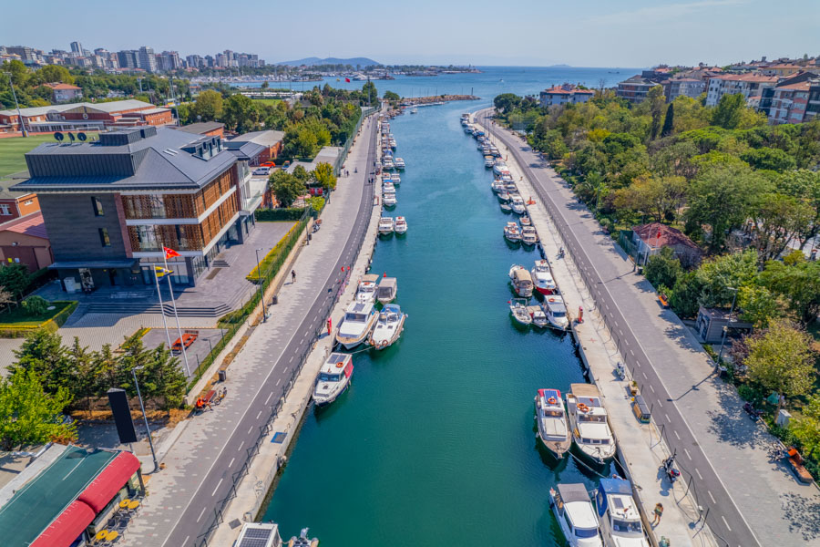 Kadikoy Istanbul 1 1 راهنمای خرید خانه در کادیکوی استانبول: مهر 1403
