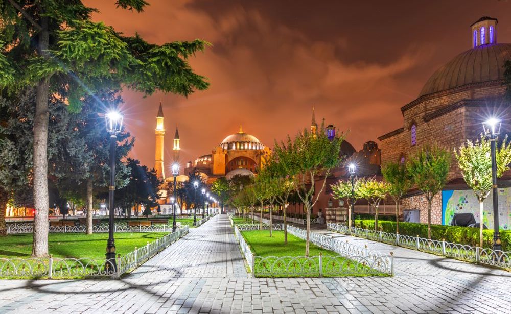 istanbul 19 سرمایه گذاری ملک به صورت بین المللی | چرا بازار ترکیه را نباید از دست داد؟